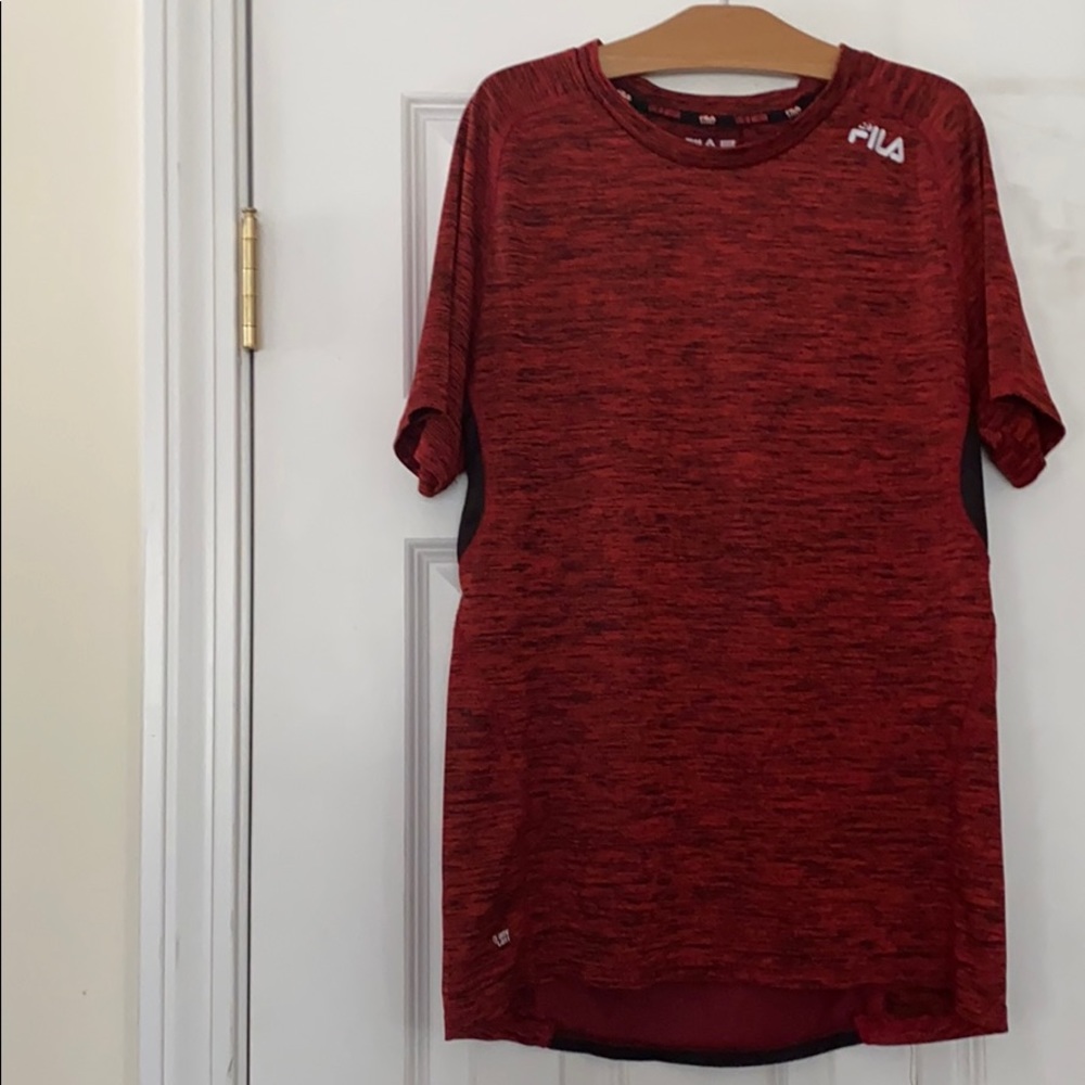 Small Men’s Fila Dri-fit T-shirt
